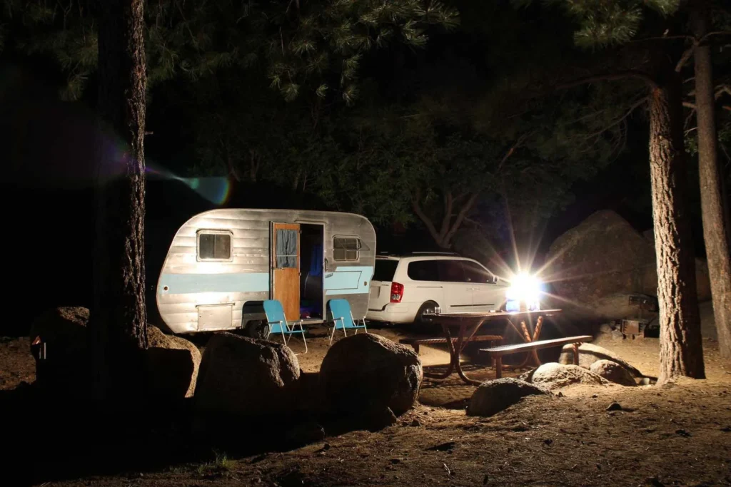 Campground, RVing, RVing in Kingman Arizona with full hookups, Kingman AZ RV campground amenities, Amenity, HualapaisCampjpg