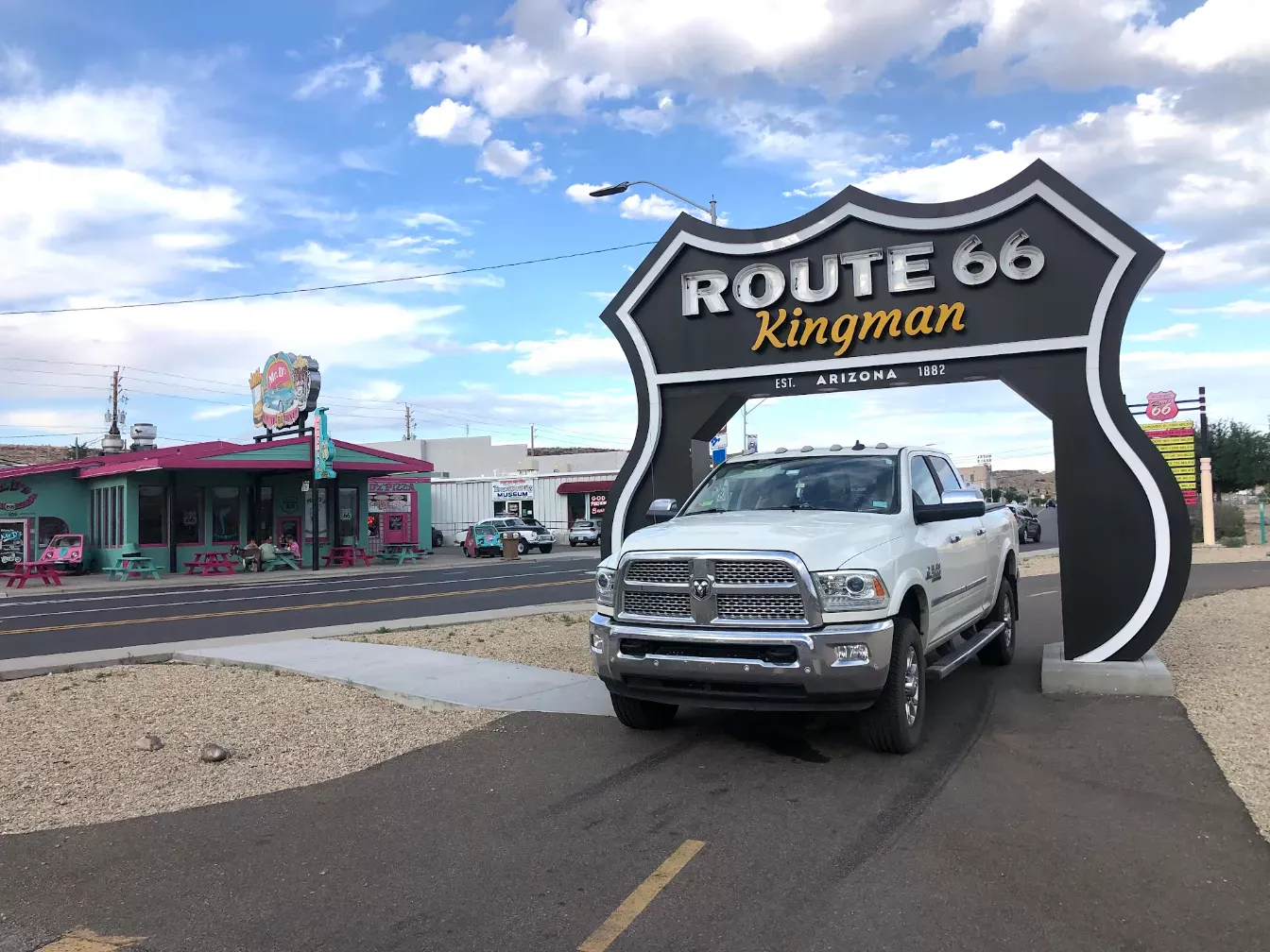 Kingman, Zuni Village RV Park Kingman Arizona, Kingman Arizona campground local things to do, Amenities, RV Parks on Route in